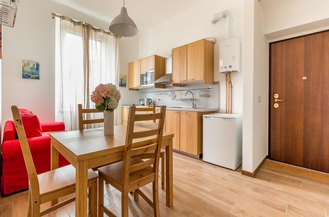 Alessia'S Flat- Affori 3 Lägenhet Milano Exteriör bild